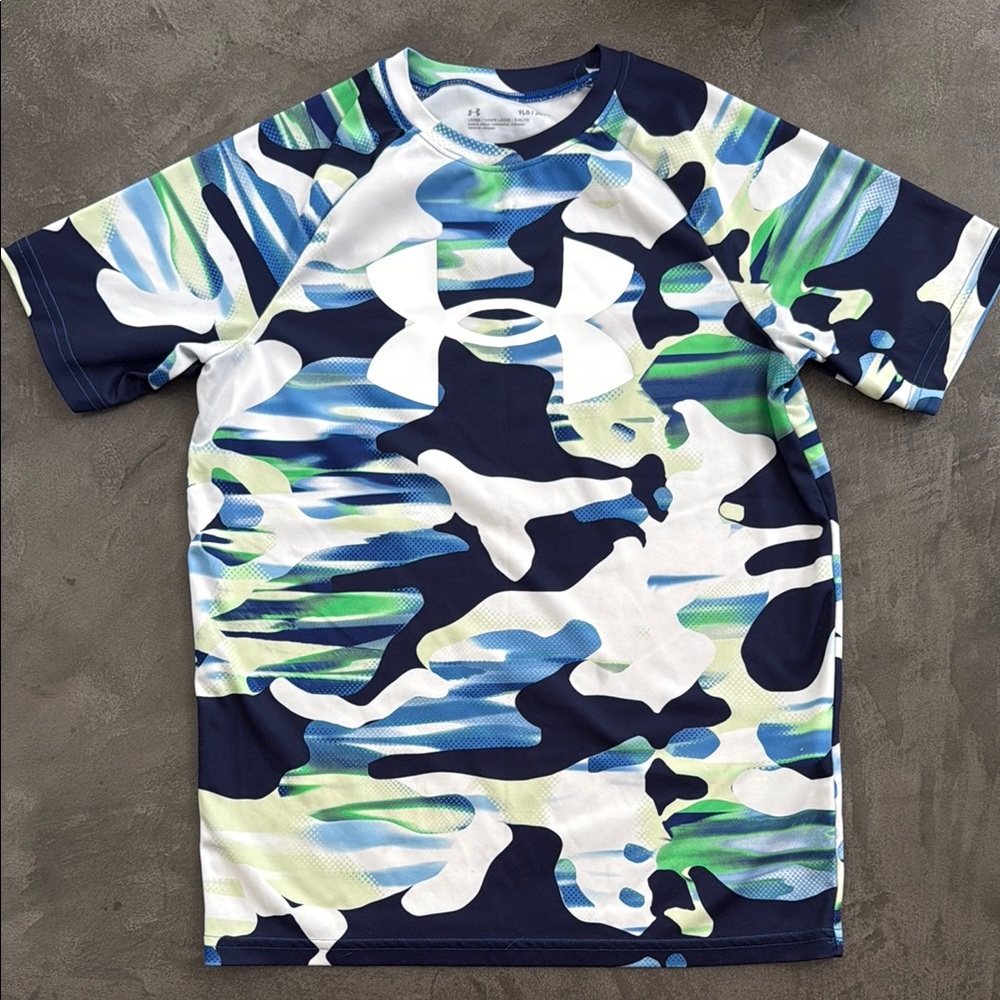 Under Armour Blue and Green Camo Tee